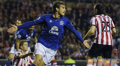 ילאביץ´ חוגג את השער הראשון של אברטון (רויטרס) ילאביץ´ חוגג את השער הראשון של אברטון (רויטרס)