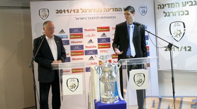 ניר ינקלביץ´ ודני דבורין (חגי ניזרי)