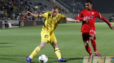 עומר ורד (יוסי ציפקיס)