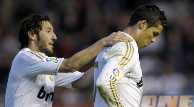 רונאלדו חוגג עם גראנרו (רויטרס)