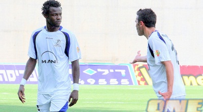 אדו (משה חרמון)