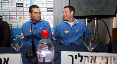 יוני ארליך ואנדי רם (יוסי ציפקיס) יוני ארליך ואנדי רם (יוסי ציפקיס)