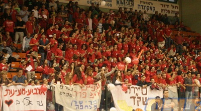 אוהדי גלבוע/מעיינות (חגי ניזרי) אוהדי גלבוע/מעיינות (חגי ניזרי)