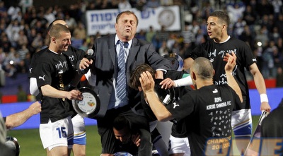 איזי שירצקי זוכה לאהבה בסיום המשחק. נתניהו: &qout;מסוגלים להכל&qout; (יוסי ציפקיס) איזי שירצקי זוכה לאהבה בסיום המשחק. נתניהו: &qout;מסוגלים להכל&qout; (יוסי ציפקיס)