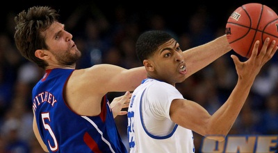 וויטי צמוד לדייויס (GettyImages)