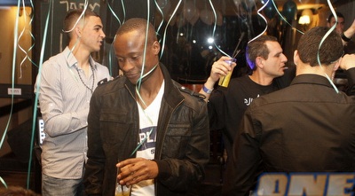 וויליאם נג´ובו חוגג (משה חרמון)