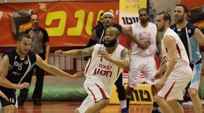 בוקר מנסה לברוח לסימין (עמית מצפה)