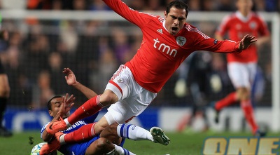 קול מתקל את ברונו סזאר (GettyImages)