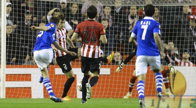 קלאס-יאן הונטלאר כובש בסן-מאמס. לא עזר לגרמנים (רויטרס) קלאס-יאן הונטלאר כובש בסן-מאמס. לא עזר לגרמנים (רויטרס)