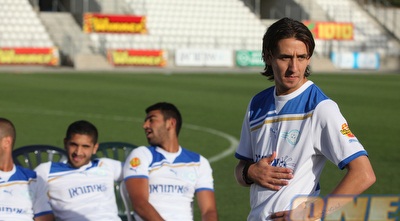 אדריאן רוצ´ט (עמית מצפה)