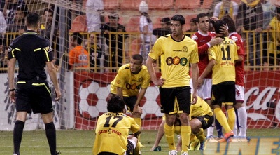 שחקני נתניה מאוכזבים (יוסי ציפקיס)