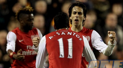 יוסי בניון חוגג את השער (GettyImages) יוסי בניון חוגג את השער (GettyImages)