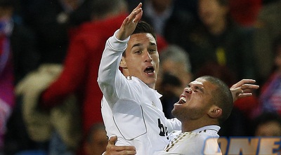 קאייחון ופפה חוגגים את הרביעי (רויטרס) קאייחון ופפה חוגגים את הרביעי (רויטרס)