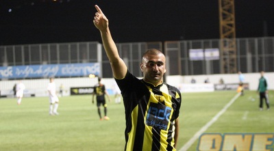 ערן לוי מודה לקהל (גיא בן זיו) ערן לוי מודה לקהל (גיא בן זיו)