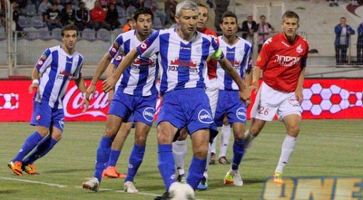 מוראד מגמאדוב. במכבי פ&qout;ת לא מצאו לו מחליף (משה חרמון) מוראד מגמאדוב. במכבי פ&qout;ת לא מצאו לו מחליף (משה חרמון)