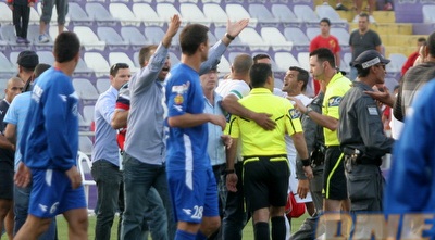 המהומה בסיום המשחק (חגי ניזרי) המהומה בסיום המשחק (חגי ניזרי)