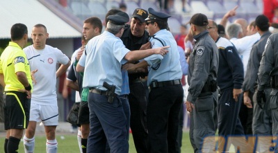 המהומות בסיום המשחק, מאיר לוי: &qout;לא ראיתי דבר כזה מעולם&qout; (חגי ניזרי)