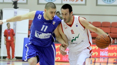 דגן יבזורי חודר לסל (יניב גונן)