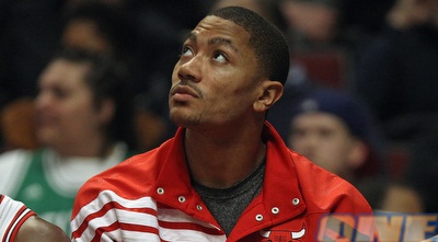 דריק רוז. ייפרד מהספסל ויחזור לפרקט? (GettyImages)