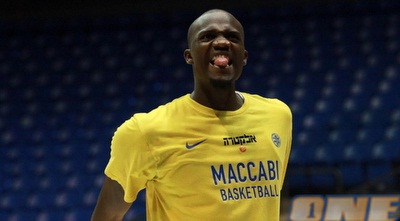 שון ג´יימס. אין החלטה לגביו (יוסי ציפקיס) שון ג´יימס. אין החלטה לגביו (יוסי ציפקיס)