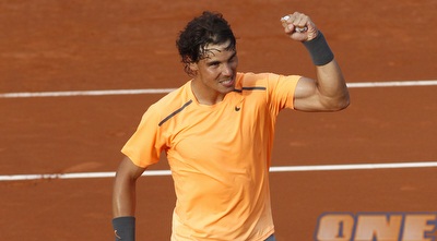 רפאל נדאל חוגג עוד ניצחון בברצלונה (רויטרס) רפאל נדאל חוגג עוד ניצחון בברצלונה (רויטרס)