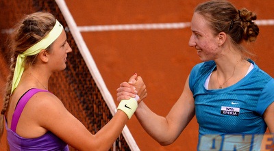 אזרנקה וברתל נפרדות בסיום (GettyImages) אזרנקה וברתל נפרדות בסיום (GettyImages)