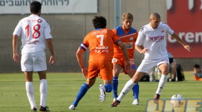 עידו אקסברד מול גיא אבנד וקובי מוסא (חגי ניזרי)