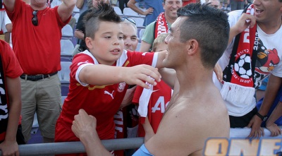 צ´קאנה. דואג למשפחה אחרת יחזרו לארגנטינה (חגי ניזרי) צ´קאנה. דואג למשפחה אחרת יחזרו לארגנטינה (חגי ניזרי)