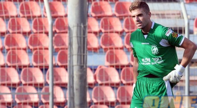 מסיקה מתוסכל. לא כיף לספוג חמישייה (משה חרמון) מסיקה מתוסכל. לא כיף לספוג חמישייה (משה חרמון)