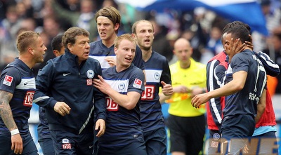 שחקני הרטה ברלין ואוטו רהאגל בטירוף (GettyImages)