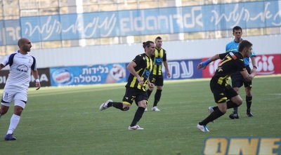 אליחן ופרננדס (גיא בן זיו)