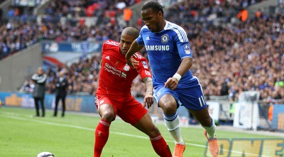 דידייה דרוגבה עובר את גלן ג´ונסון (GettyImages)