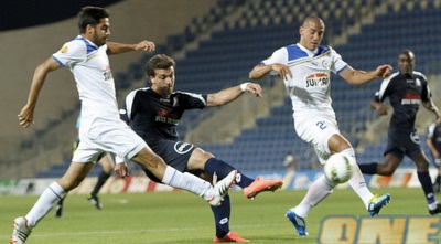 ויקטור מרעי משחרר בעיטה (יוסי ציפקיס) ויקטור מרעי משחרר בעיטה (יוסי ציפקיס)