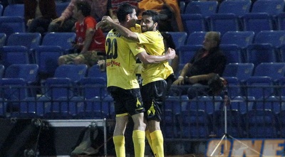 עזרא חוגג שוויון (יוסי ציפקיס)