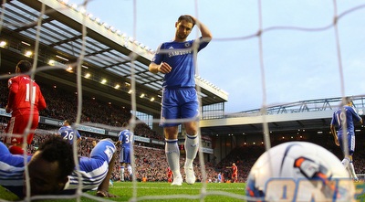 אסיין ואיבנוביץ´ על הפנים (GettyImages)