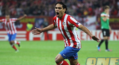 פלקאו חוגג את השער הענק שכבש (GettyImages) פלקאו חוגג את השער הענק שכבש (GettyImages)