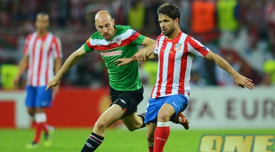 גאזיקה טוקרו מול דייגו (GettyImages) גאזיקה טוקרו מול דייגו (GettyImages)
