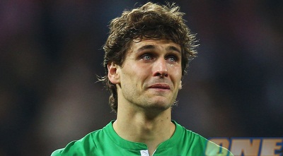 יורנטה מפגין רגשות ובוכה בסיום המשחק (GettyImages) יורנטה מפגין רגשות ובוכה בסיום המשחק (GettyImages)