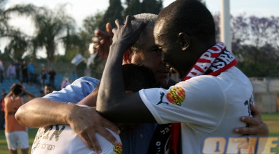 פרדי דוד עם מאמדו וצ´קאנה הנרגש (חגי ניזרי)