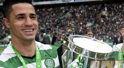 בירם כיאל עם גביע האליפות (GettyImages)