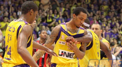 פטריק סאליבן (משה חרמון)