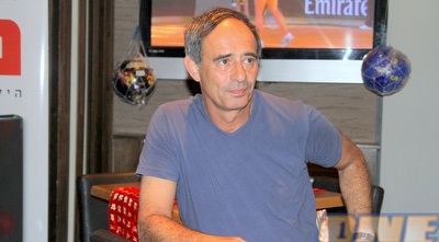 אריאל שיימן (יניב גונן)