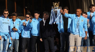 וינסנט קומפני ורוברטו מנצ´יני (רויטרס)