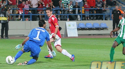 אורמוש מכניע את דוידוביץ&acute; (עמית מצפה)