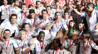 אומוניה ניקוסיה מניפה גביע (Omonianews)