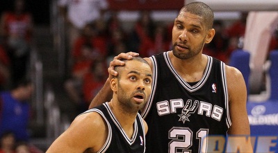 טים דאנקן וטוני פארקר מרוצים (GettyImages) טים דאנקן וטוני פארקר מרוצים (GettyImages)