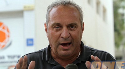 צביקה שרף (עוז מועלם, ידיעות אחרונות) צביקה שרף (עוז מועלם, ידיעות אחרונות)