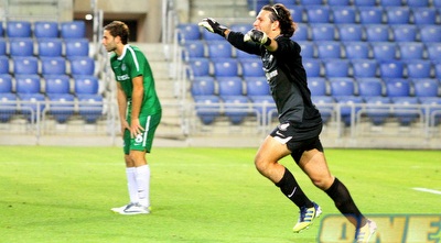 גל אנגלשטיין חוגג. יעלה לבוגרים (יניב גונן)