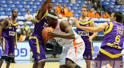 יוטר (משה חרמון)