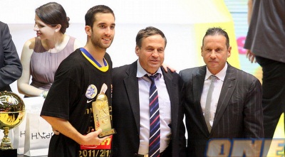 אבנר קופל ואוחיון. פדרמן: &qout;סדרות ייתנו יותר עניין והכנסה&qout; (משה חרמון)